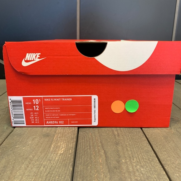 Nike Flyknit Trainer Triple White Gum Running Shoe - Picture 6 of 6